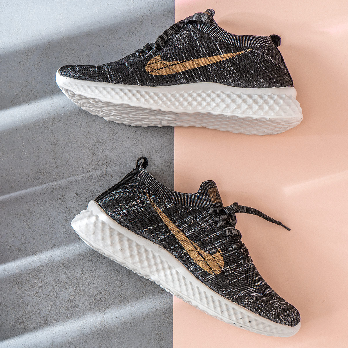 کفش ورزشی Nike زنانه مدل Minor